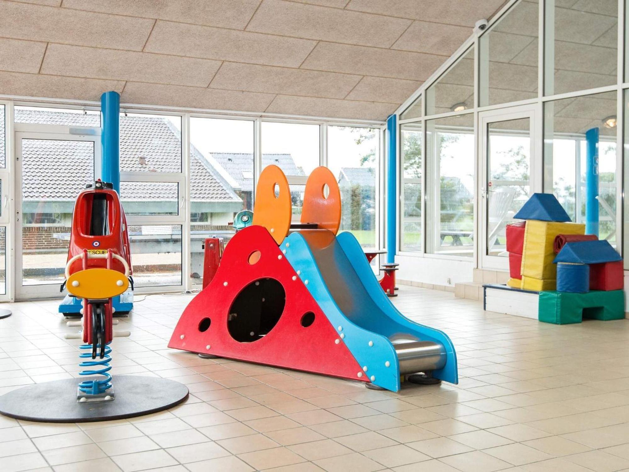 4 Person Holiday Home On A Holiday Park In Hemmet エクステリア 写真